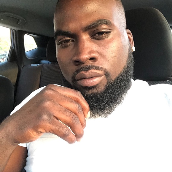 Meet your Posher, Dawaun - Picture 1 of 1